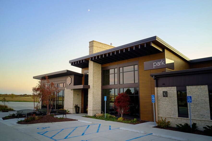 More Photos Of 4210 Philips Farm Rd, Columbia Unknown For Lease