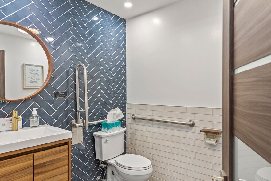 More Photos Of 24 Battle St, Somers Medical For Lease