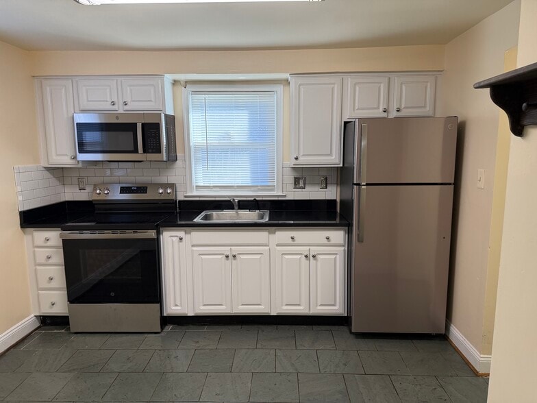 More Photos Of 4013 Graceland Ln, Catlett Manufactured Housing Mobile Home Park For Sale