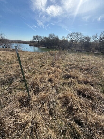 More Photos Of 363 County Road 4403, Grandview Land For Sale