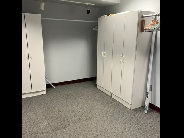 More Photos Of 8000-8018 Old Alexandria Ferry Rd, Clinton Warehouse For Lease