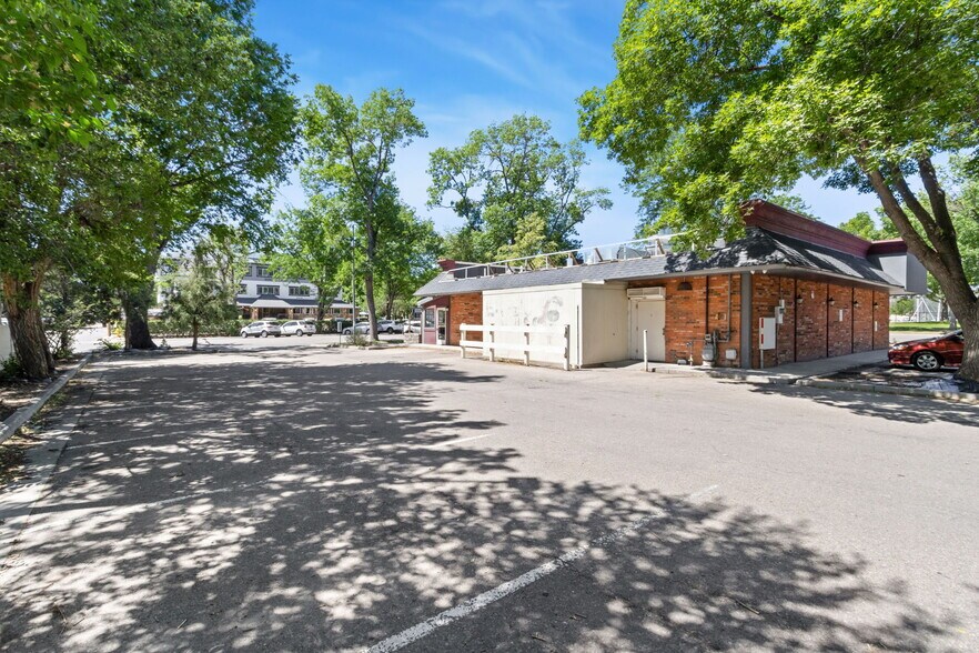 More Photos Of 1120 S College Ave, Fort Collins General Retail For Sale