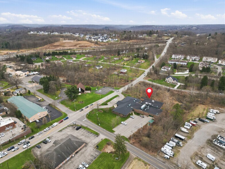 More Photos Of 2873 W Hardies Rd, Gibsonia Office For Lease