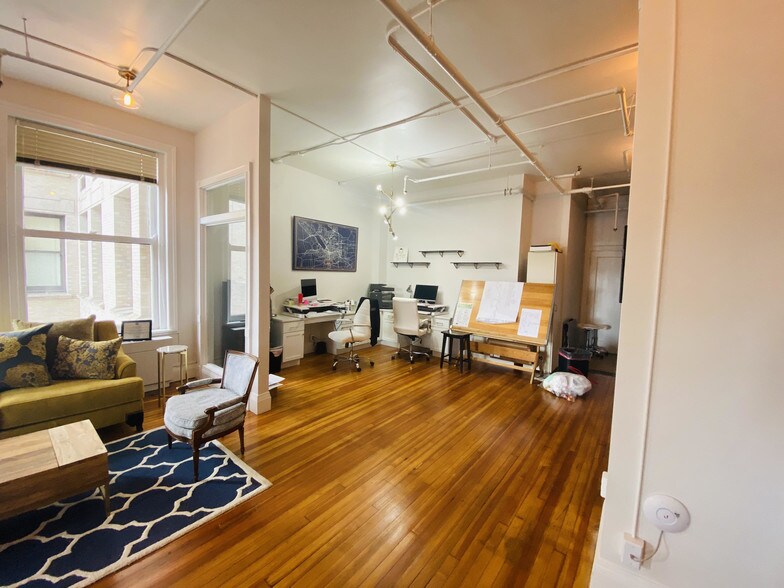 More Photos Of 120 E Washington St, Syracuse Loft Creative Space For Lease