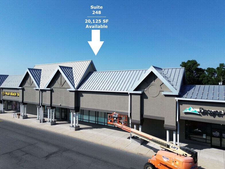 More Photos Of 1200 Market St, Lemoyne Unknown For Lease