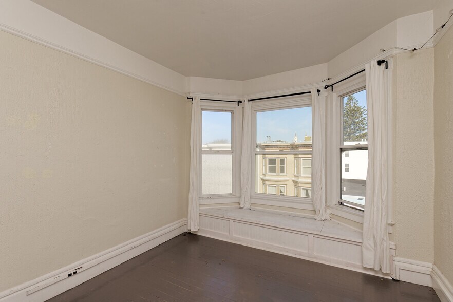 More Photos Of 1659-1665 Haight St, San Francisco Hotel For Lease