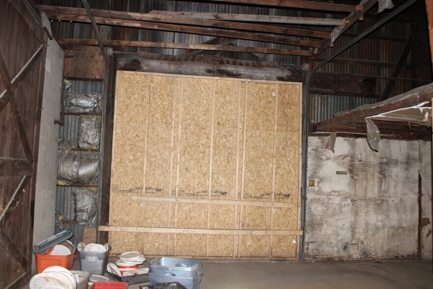 More Photos Of 7 Rod Shop Road Rd, Turners Falls Industrial For Lease