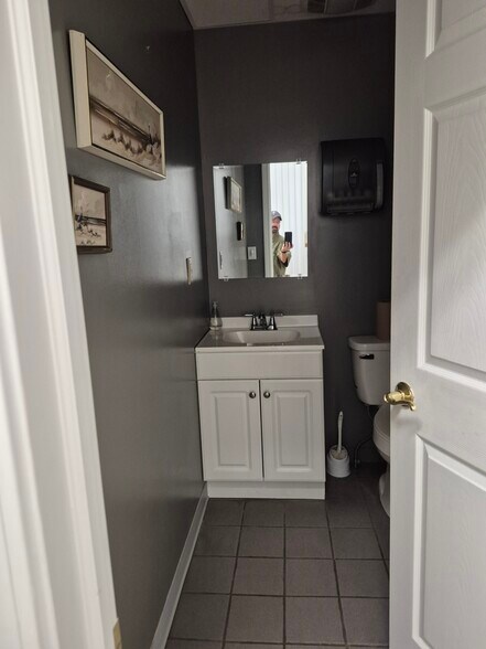More Photos Of 19 S Walnut St, Wauregan General Retail For Sale