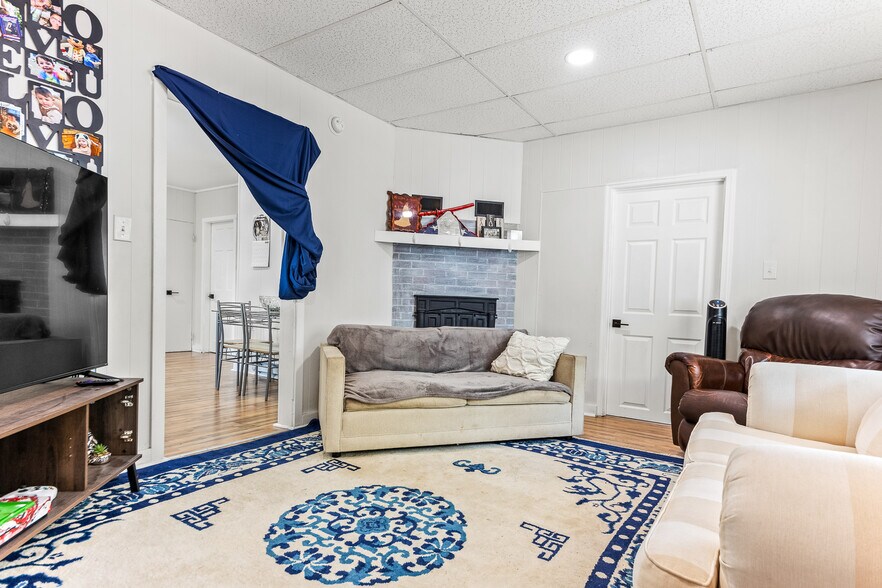 More Photos Of 51 Tanguay St, Sanford Apartments For Sale