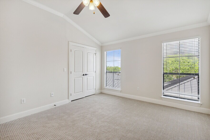 More Photos Of 4210 Prescott Ave, Dallas Apartments For Sale