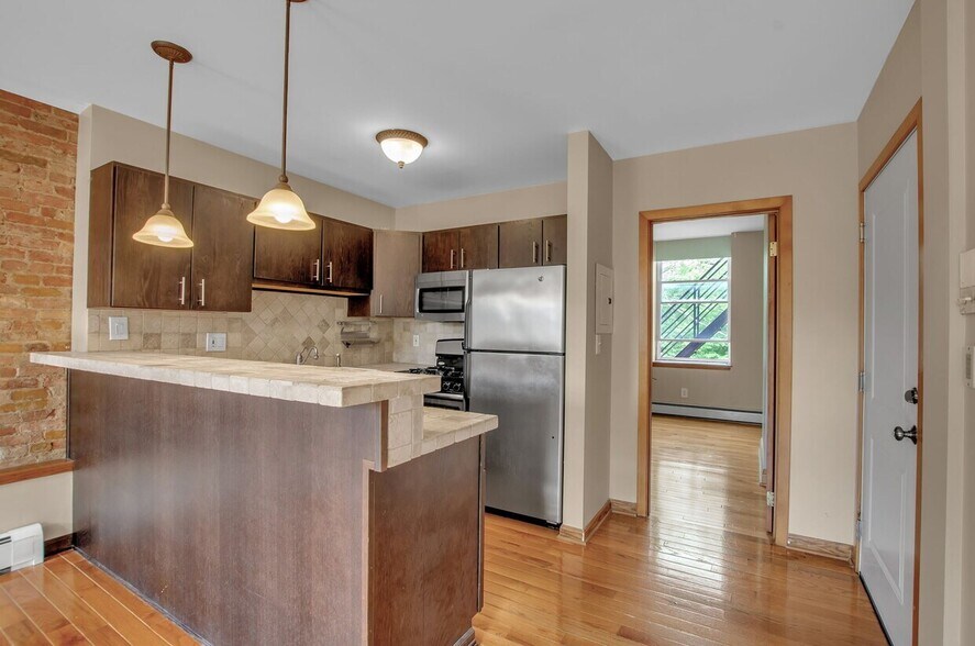 More Photos Of 14-20 Saint Louis Pl, Buffalo Apartments For Sale