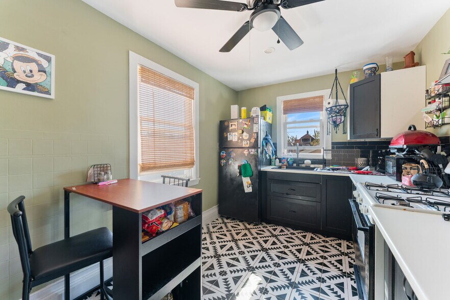 More Photos Of 1323 7th Ave, Neptune General Retail For Sale