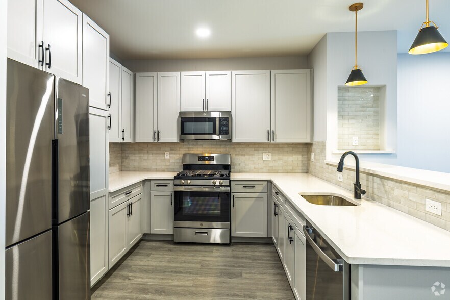 More Photos Of 282 South Ave, Fanwood Apartments For Lease