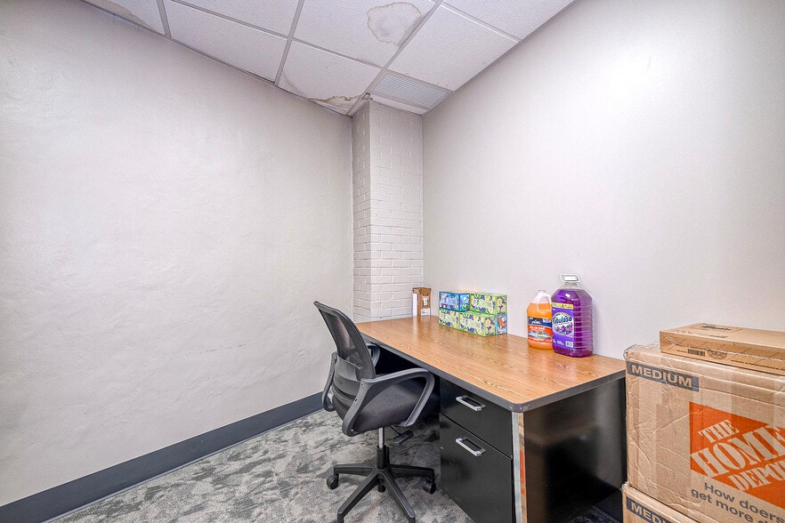 More Photos Of 255 Third St, New Kensington Schools For Sale