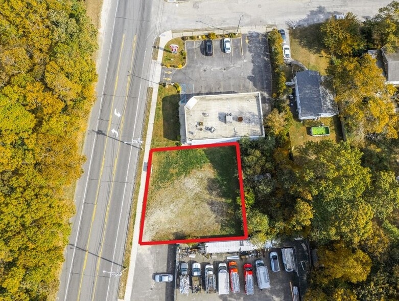 More Photos Of 586 Montauk Highway, Shirley Land For Lease