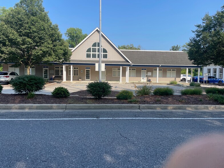 More Photos Of 325 Gambrills Rd, Gambrills Office For Sale