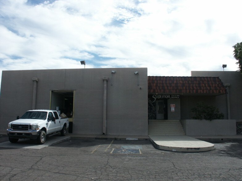 More Photos Of 6501 N Black Canyon Fwy, Phoenix Industrial For Sale