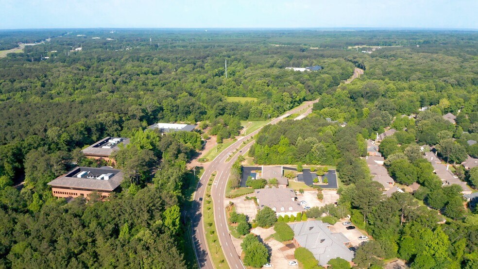 More Photos Of 560 Highland Colony Pkwy, Ridgeland Land For Sale