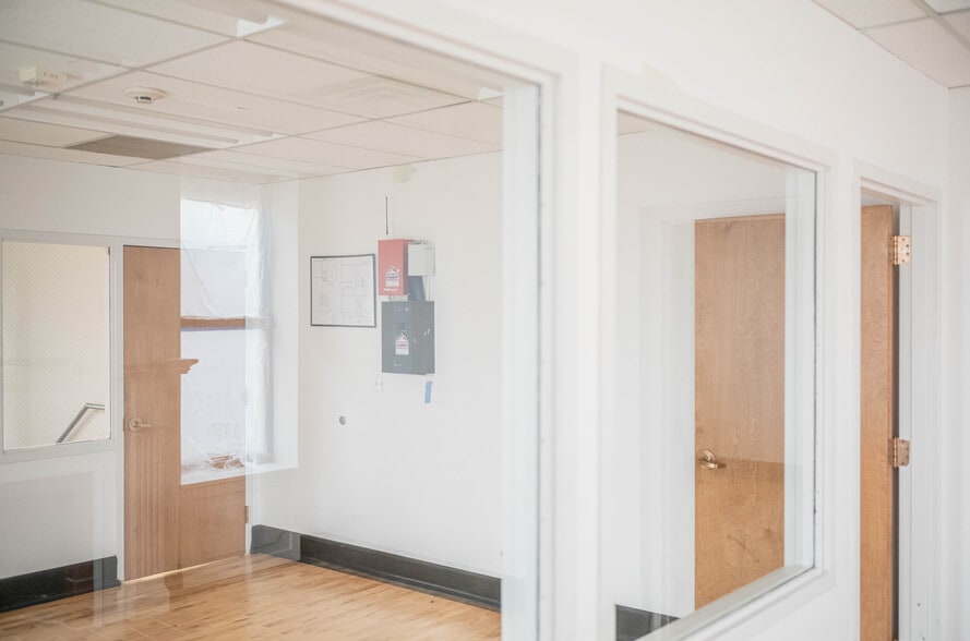 More Photos Of 910 Galapago St, Denver Loft Creative Space For Lease