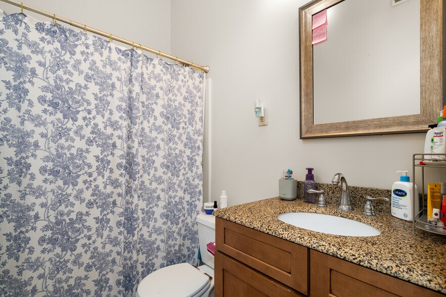 More Photos Of 1537 Hertel Ave, Buffalo Flex For Sale