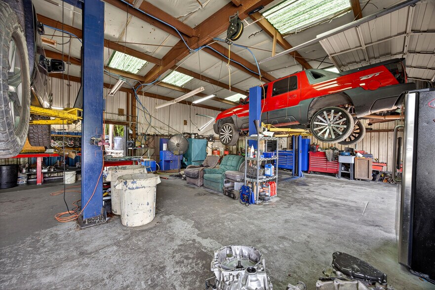 More Photos Of 1347 Edgefield Hwy, Aiken Industrial For Sale