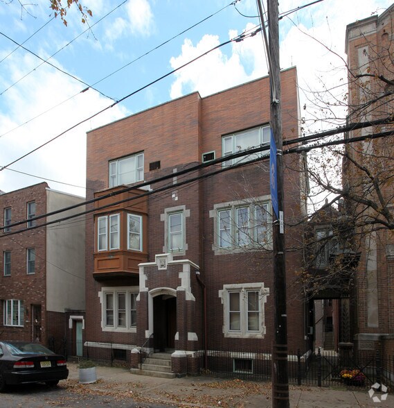 More Photos Of 324 Wharton St, Philadelphia Religious Facility For Sale