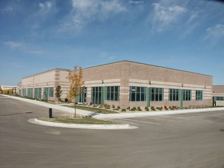 More Photos Of 7442 S Tucson Way, Centennial Light Distribution For Lease