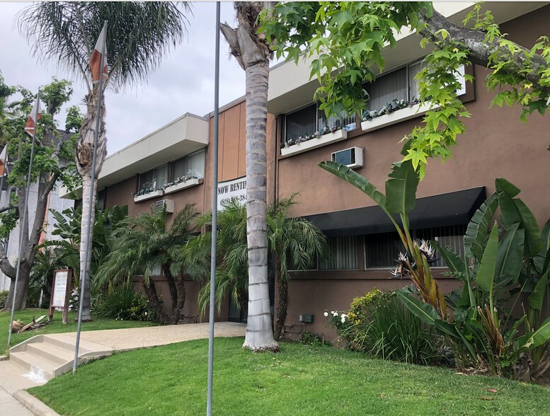 More Photos Of 15405 Vanowen St, Van Nuys Apartments For Sale