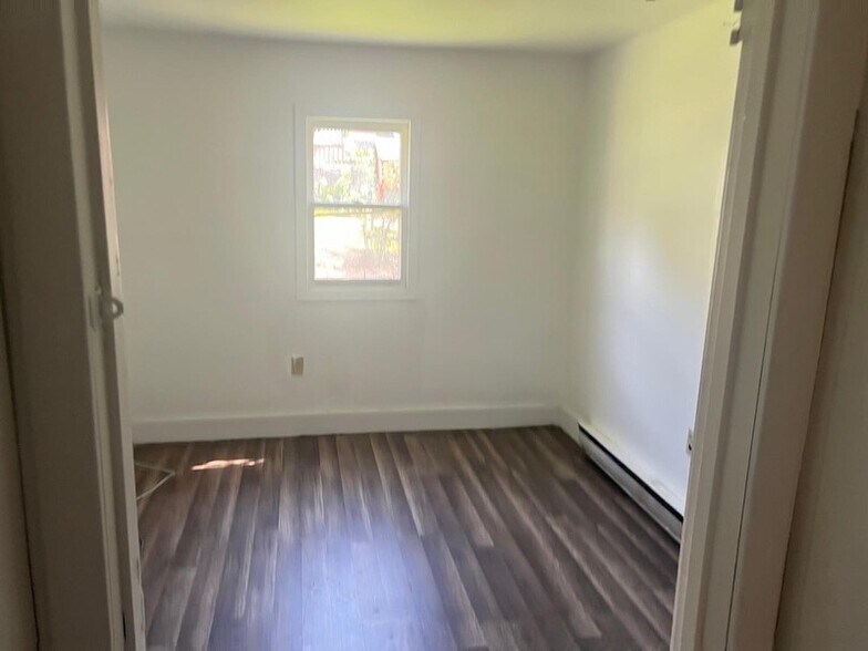 More Photos Of 5347 Lake Ave, Orchard Park Specialty For Sale