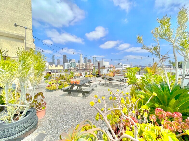 More Photos Of 623 E 9th St, Los Angeles Loft Creative Space For Lease