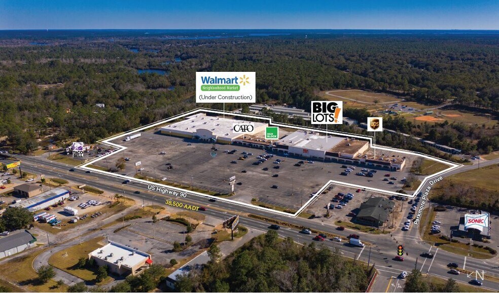 More Photos Of 6209 US-90, Milton Supermarket For Lease