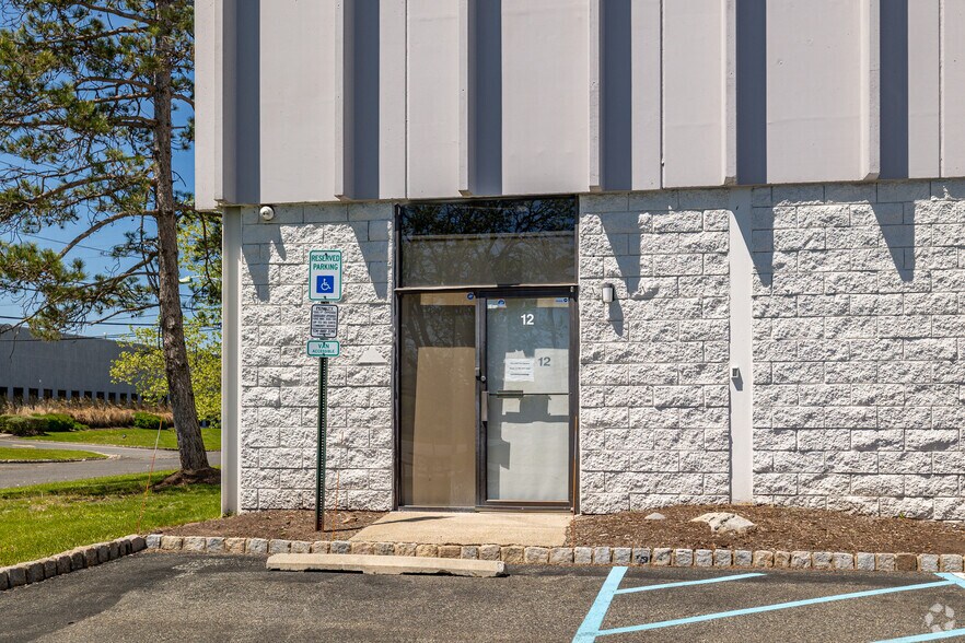 More Photos Of 12 Gardner Rd, Fairfield Warehouse For Lease