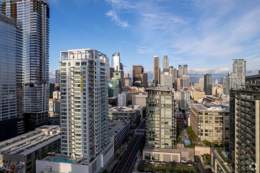 More Photos Of 1100 S Hope St, Los Angeles Apartments For Lease