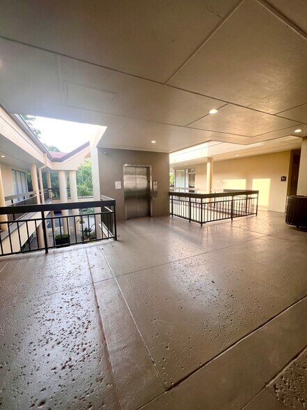 More Photos Of 668-670 N Orlando Ave, Maitland Office For Sale