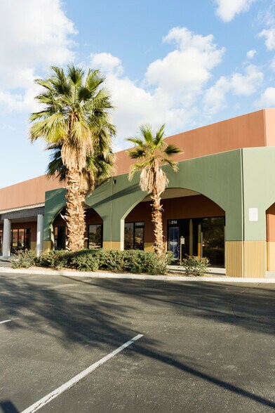 More Photos Of 78078 Country Club Dr, Bermuda Dunes Unknown For Lease