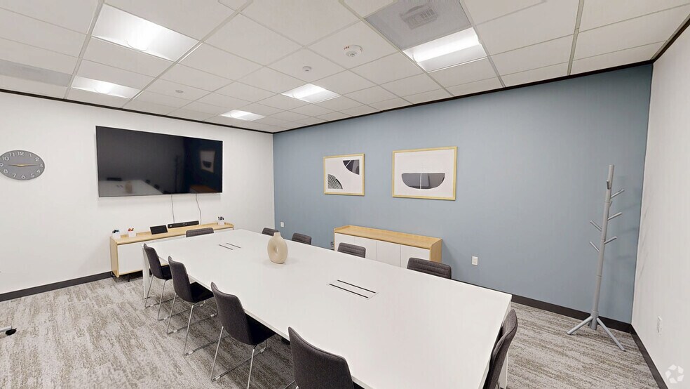 More Photos Of 1415 Louisiana St, Houston Coworking Space