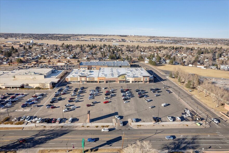 More Photos Of 1616 E Pershing Blvd, Cheyenne Freestanding For Sale