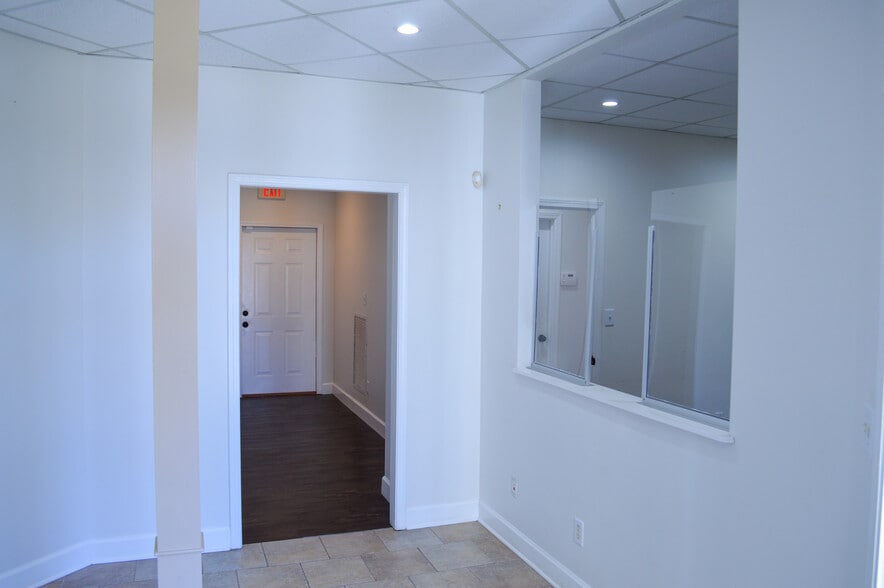 More Photos Of 3055 Lorna Rd, Birmingham Medical For Sale
