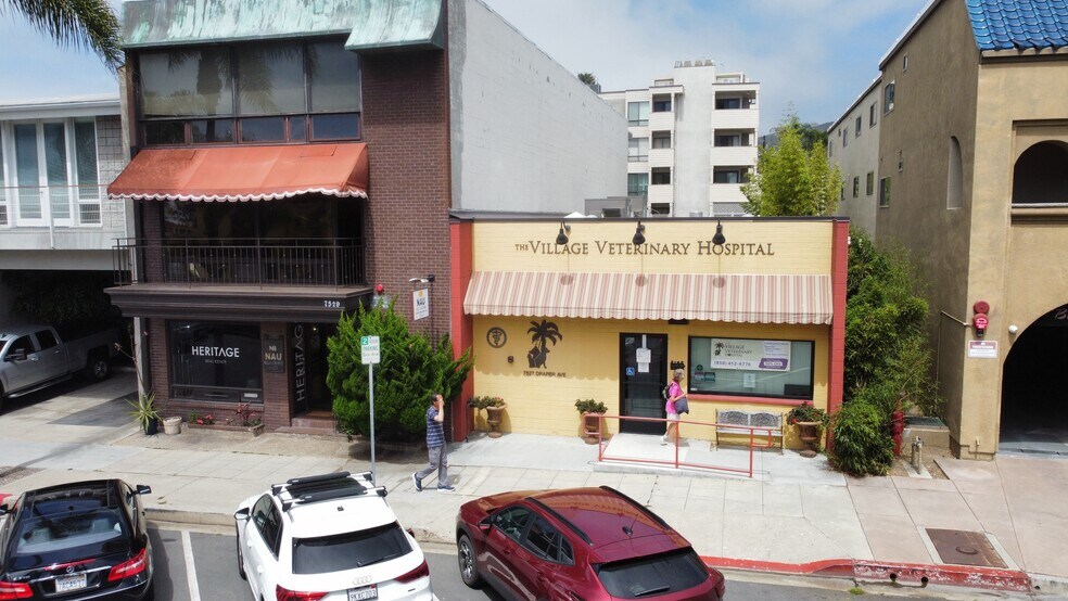 More Photos Of 7527 Draper Ave, La Jolla Medical For Lease