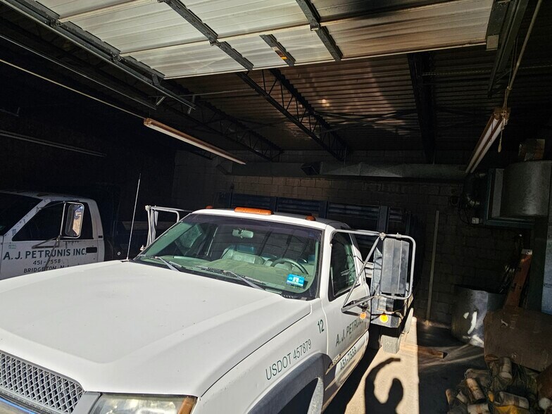 More Photos Of 173 Water St, Bridgeton Warehouse For Sale