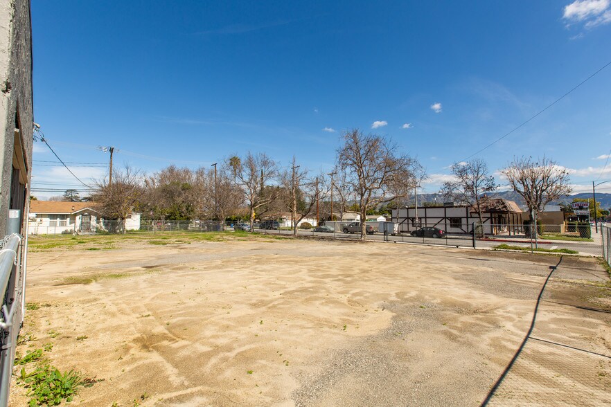 More Photos Of 4201-4207 W Magnolia Blvd, Burbank Land For Sale