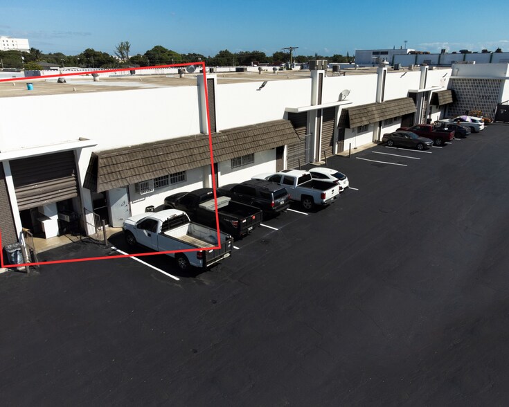 More Photos Of 7315-7335 NW 32nd Ave, Miami Warehouse For Lease