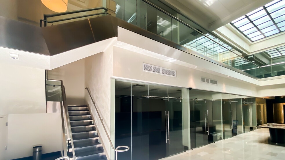 More Photos Of 823 Broad St, Augusta Office For Lease