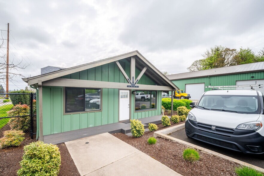 More Photos Of 7217 NE 99th St, Vancouver Industrial For Sale