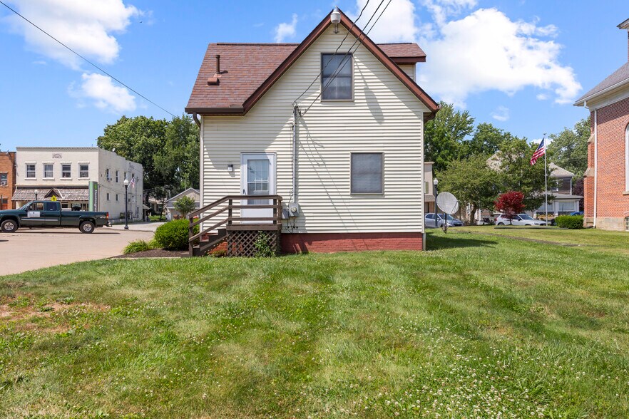 More Photos Of 18 E Main St, Seville Medical For Sale