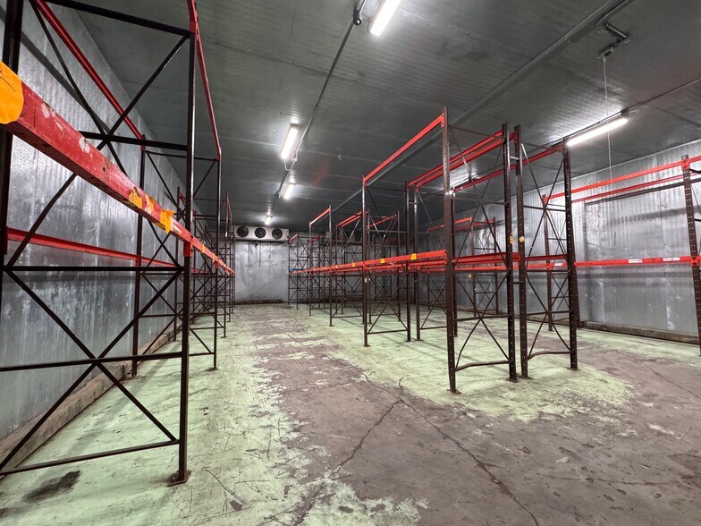 More Photos Of 195 Hudson St, Cornwall-on-Hudson Distribution For Lease