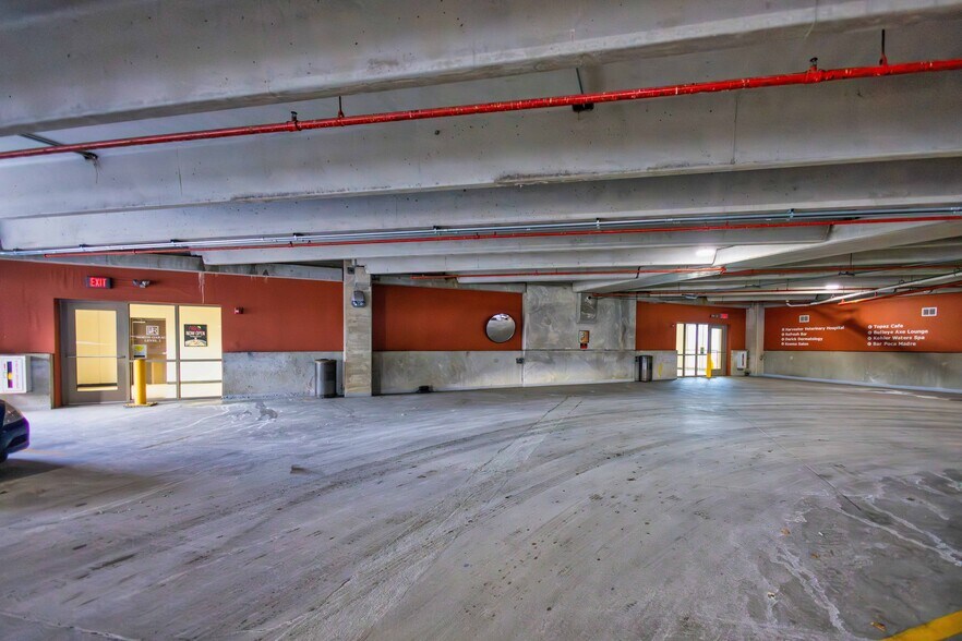 More Photos Of 720-780 Village Center Dr, Burr Ridge Storefront Retail Office For Sale