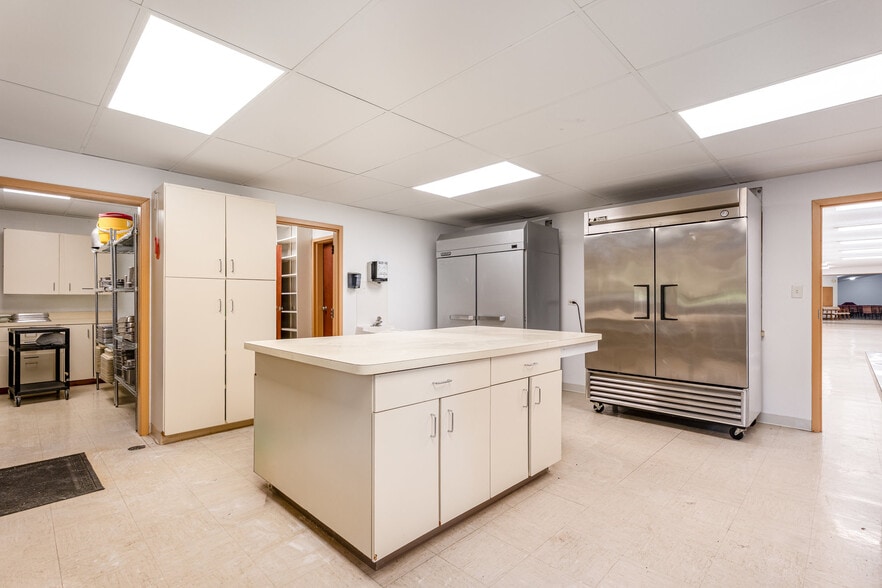 More Photos Of 1626 State Route 31, Oswego Specialty For Sale