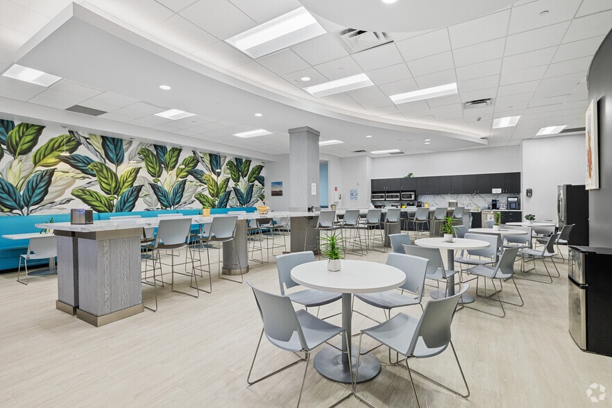 More Photos Of 1501 Biscayne Blvd, Miami Office Residential For Lease