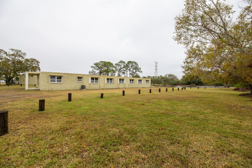 More Photos Of 6990 142nd Ave, Largo Religious Facility For Sale